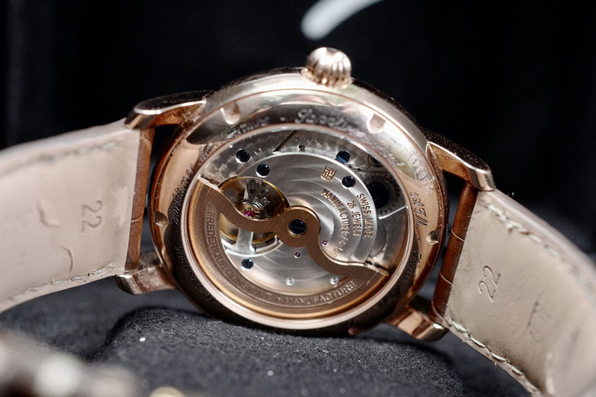 Frederique Constant Worldtimer Rose gold 2019 03