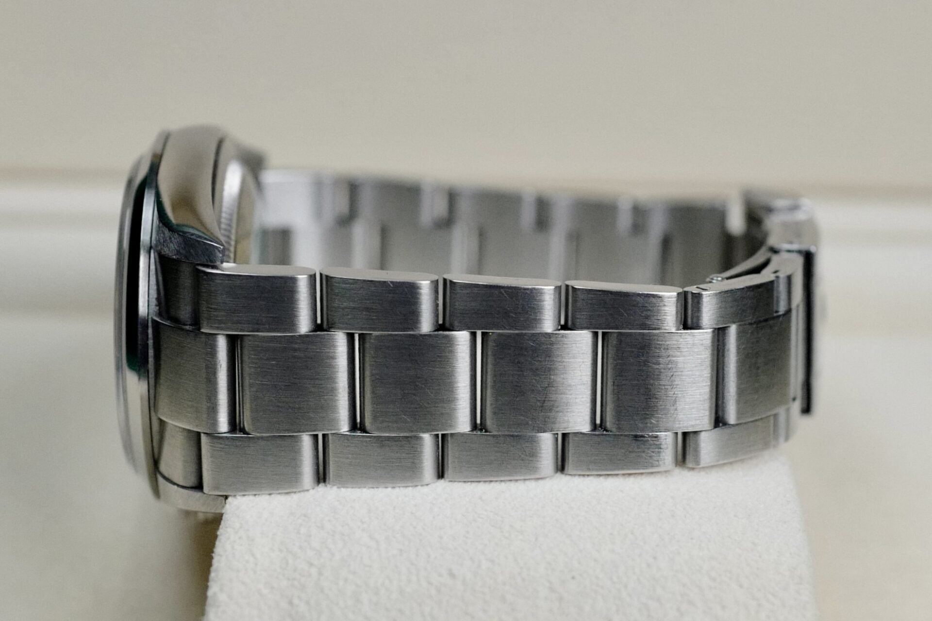 rolex explorer 1 ref 114270 06