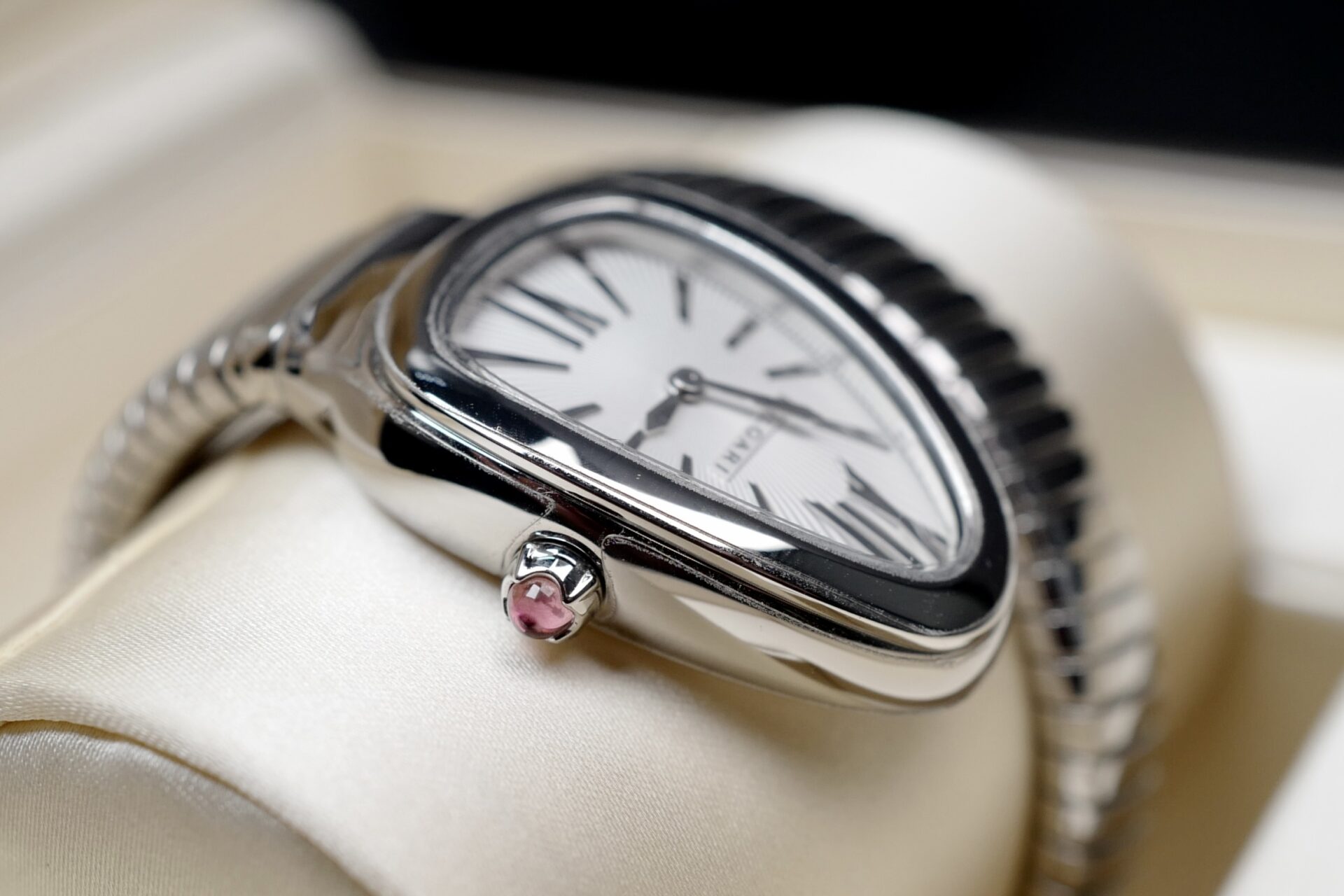 Bvlgari serpenti tubogas watch white dial 1 row 05