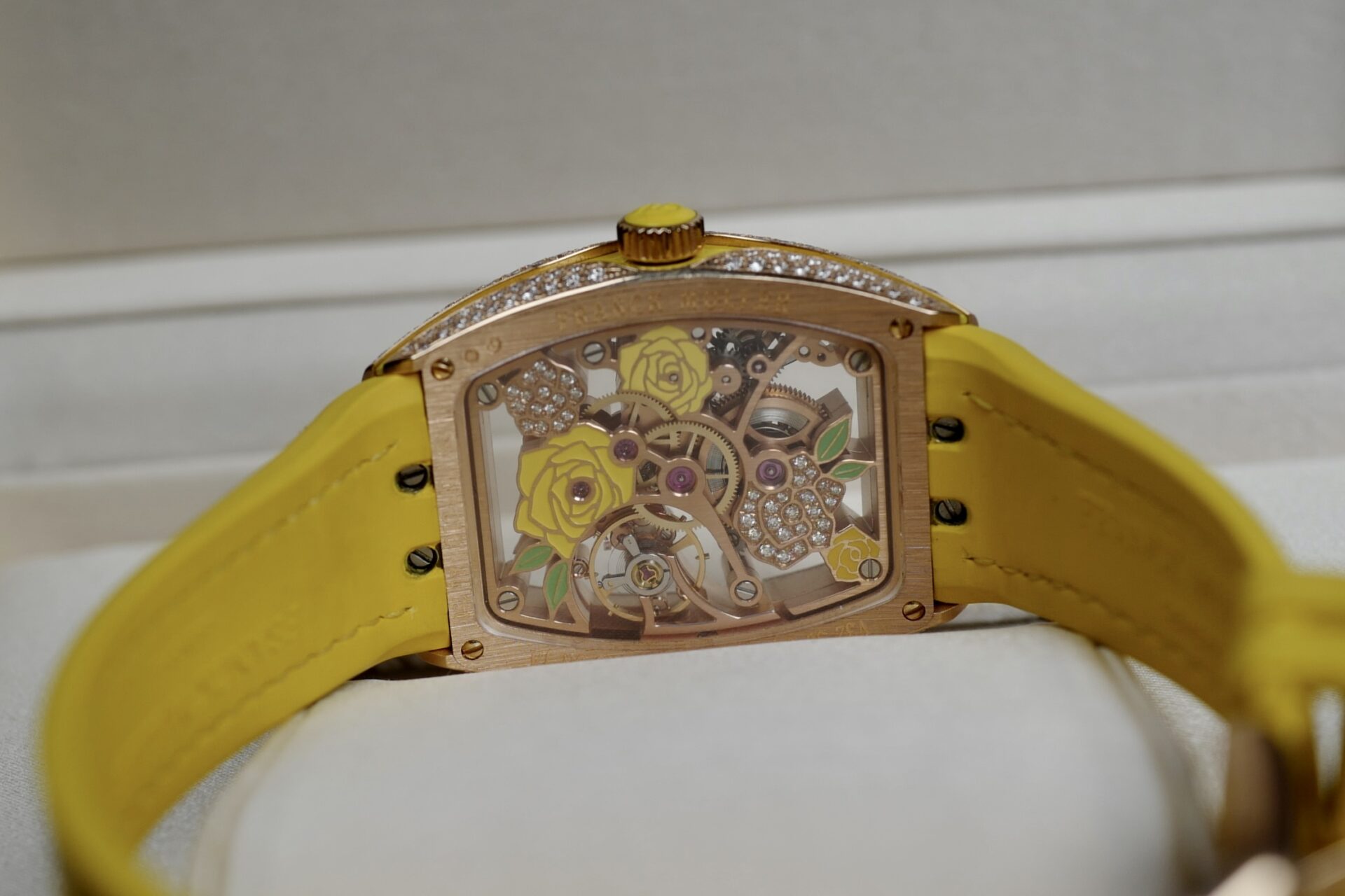 Franck Muller Vanguard Rose Skeleton 02