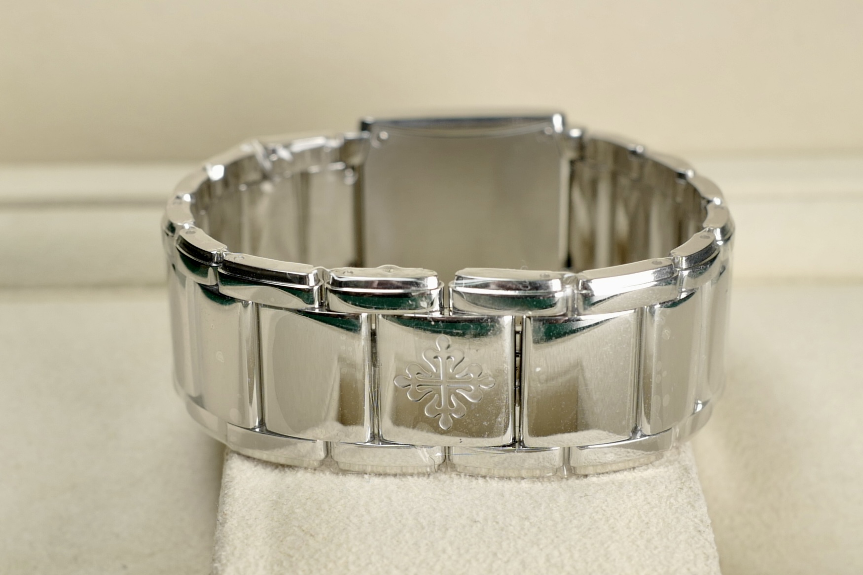 Patek Philippe Twenty 4 Gray Dial 2007 05