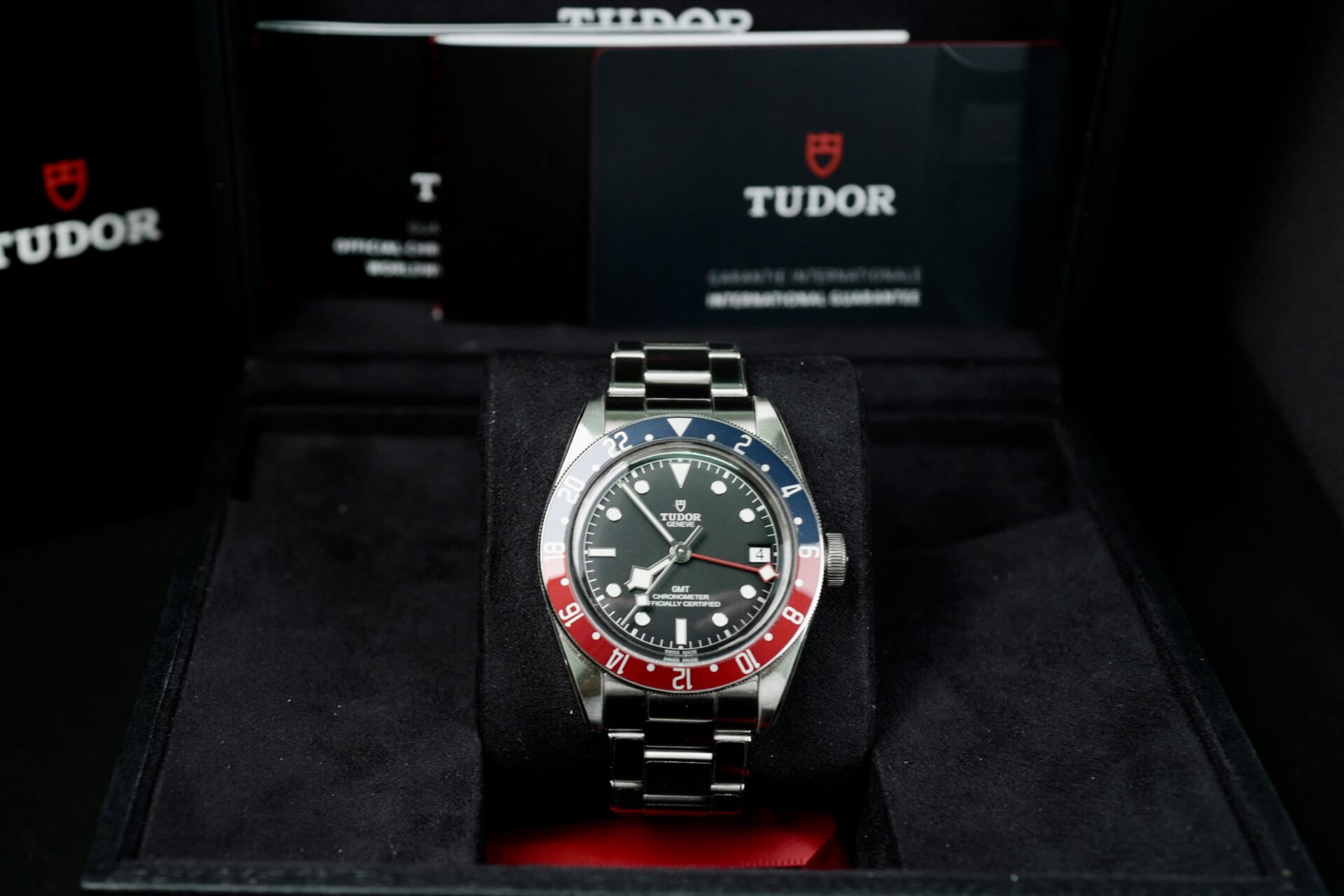 tudor black bay gmt pepsi 04
